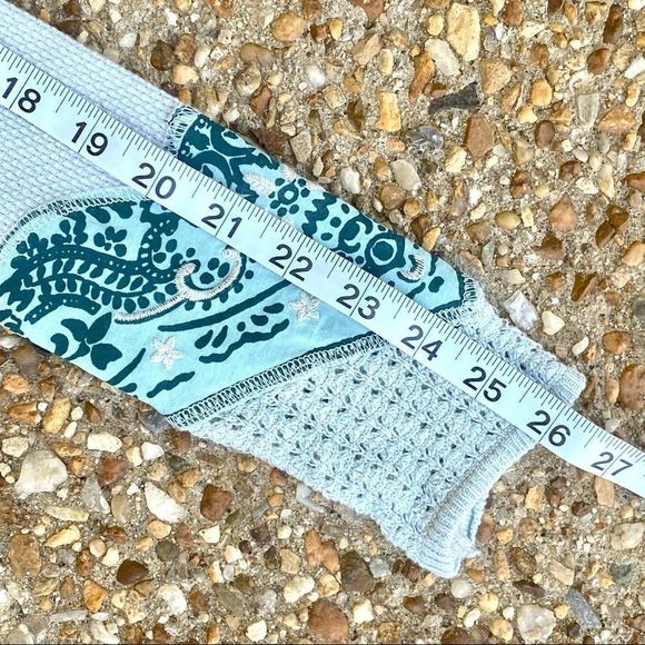 Free People We the Free Bandana Cuff Thermal Top Size M - Picture 5 of 9